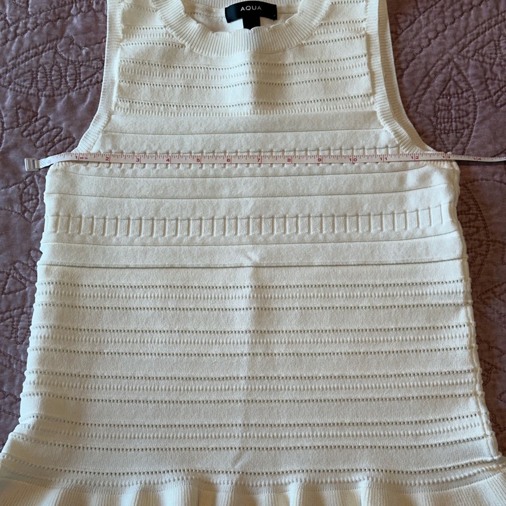 Aqua White Textured Tank Top - Picture 4 of 9